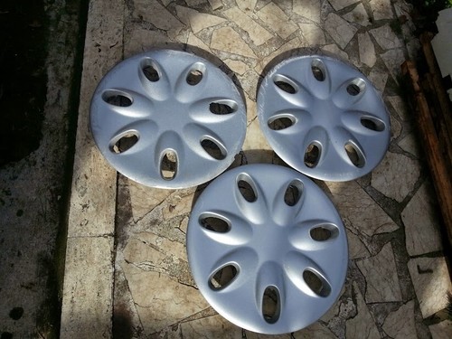 Coppa copricerchi borchie - coppa,
